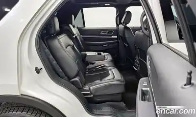 Ford Explorer, 2018