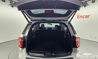 Ford Explorer 2018 2.3 Автомат в Москве № 170967, миниатюра 5