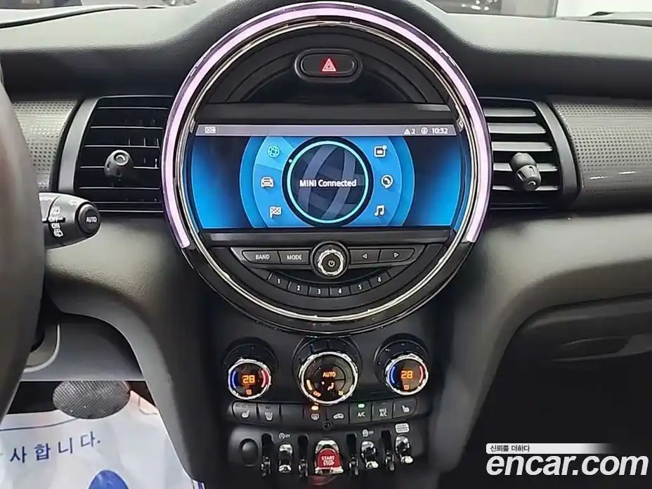 Mini Cooper 2021 1.5 Автомат в Москве № 174173, фото 10