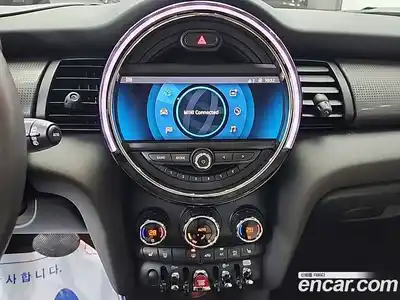 Mini Cooper 2021 1.5 Автомат в Москве № 174173, миниатюра 10