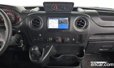 Renault Master 2020 2.3 Механическая в Москве № 178214, миниатюра 11