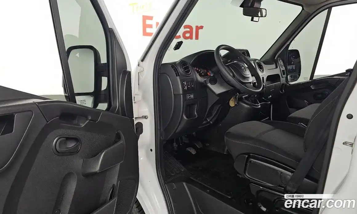 Renault Master 2020 2.3 Механическая в Москве № 178214, фото 16