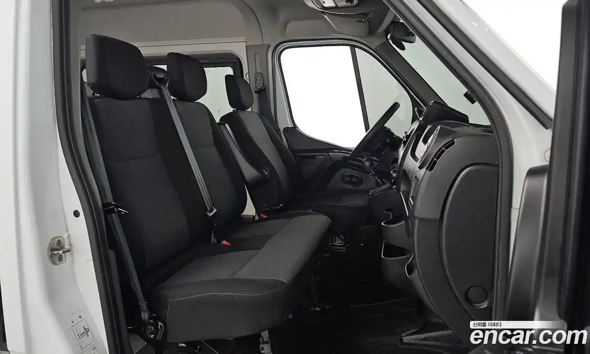 Renault Master 2020 2.3 Механическая в Москве № 178214, фото 17