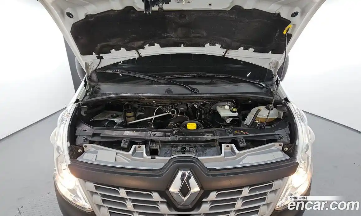 Renault Master 2020 2.3 Механическая в Москве № 178214, фото 5