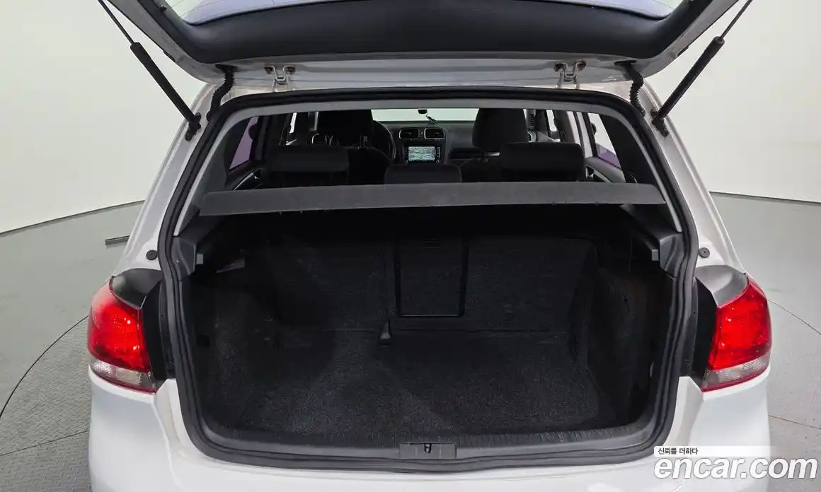 Volkswagen Golf 2013 1.6 Автомат в Москве № 178452, фото 14