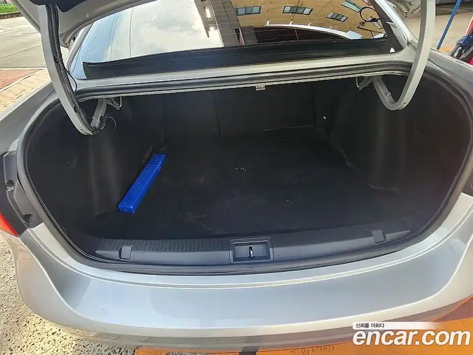 Renault SM3 2011 1.6 Автомат в Москве № 186288, фото 16