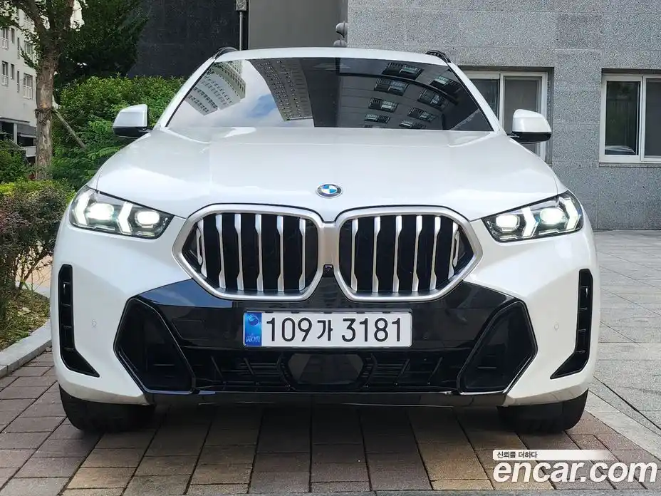 BMW X6 2025 3.0 Автомат в Москве № 186726, фото 1