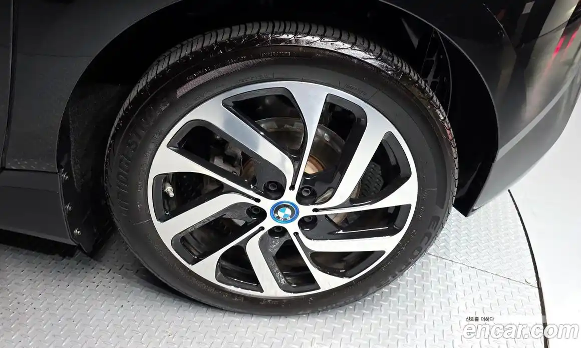 BMW i3 2019 0.1 Автомат в Москве № 189715, фото 12