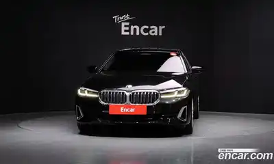 BMW 5-Series 2023 2.0 Автомат в Москве № 191509, миниатюра 3