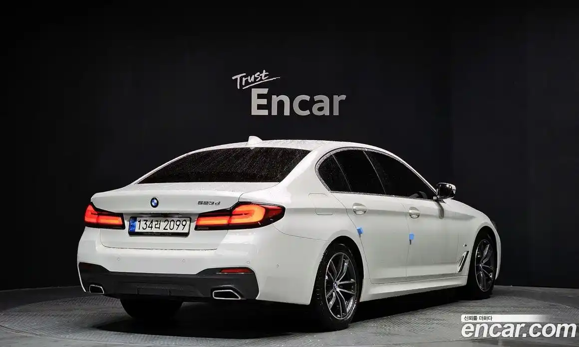 BMW 5-Series 2023 2.0 Автомат в Москве № 191707, фото 6