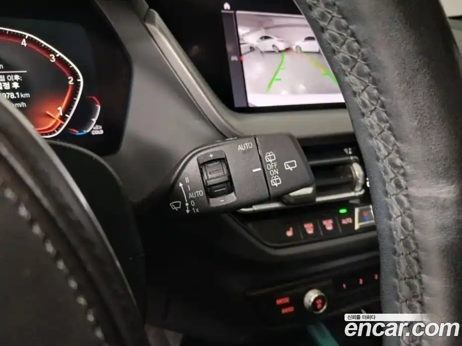 BMW 1-Series 2021 2.0 Автомат в Москве № 192599, фото 17