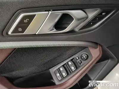 BMW 1-Series 2021 2.0 Автомат в Москве № 192599, миниатюра 9