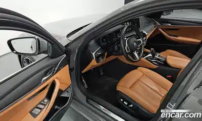 BMW 5-Series 2021 2.0 Автомат в Москве № 192925, миниатюра 11