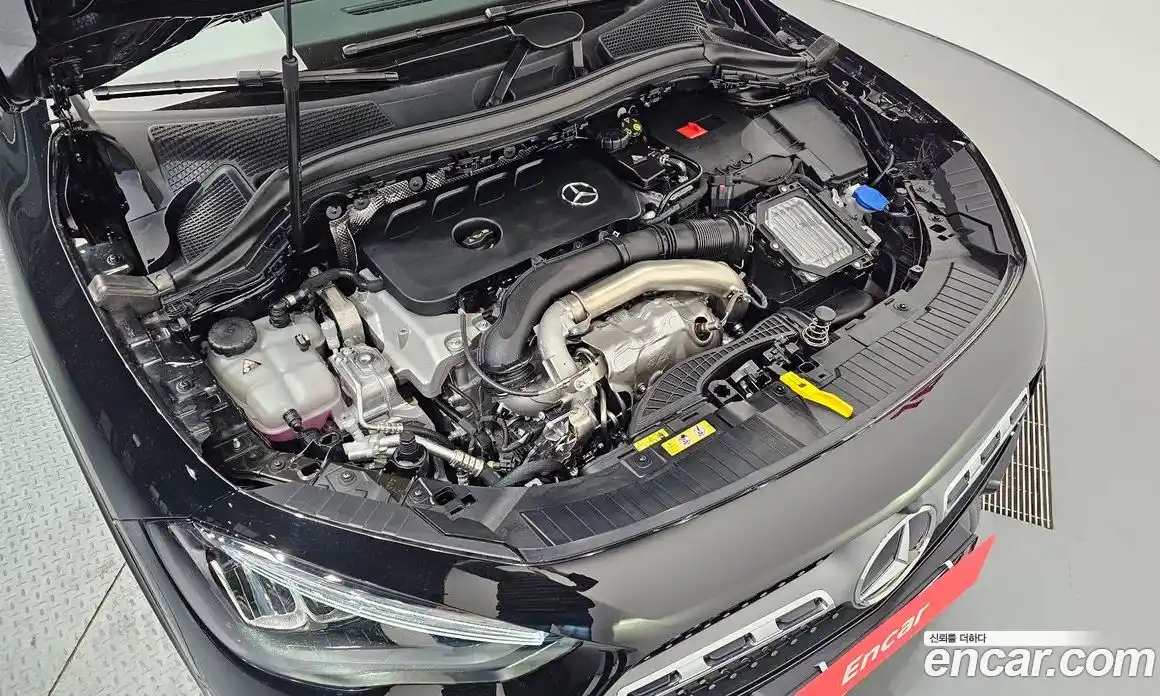 Mercedes-Benz GLA-Class 2025 2.0 Автомат в Москве № 193581, фото 11