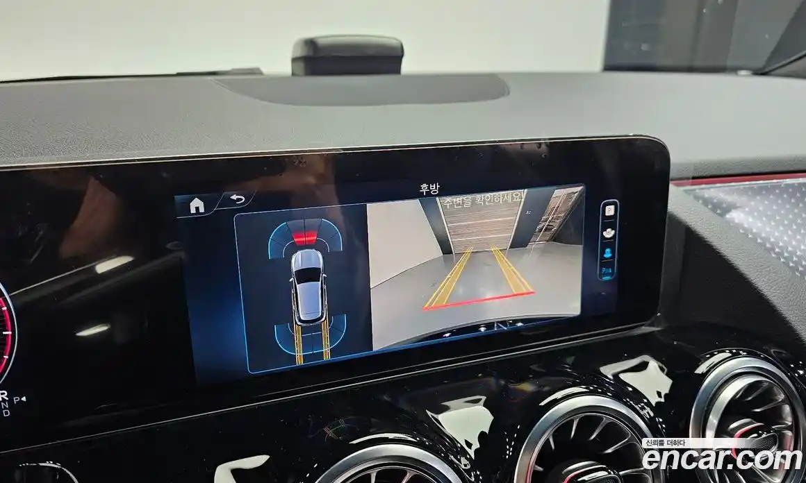 Mercedes-Benz GLA-Class 2025 2.0 Автомат в Москве № 193581, фото 6