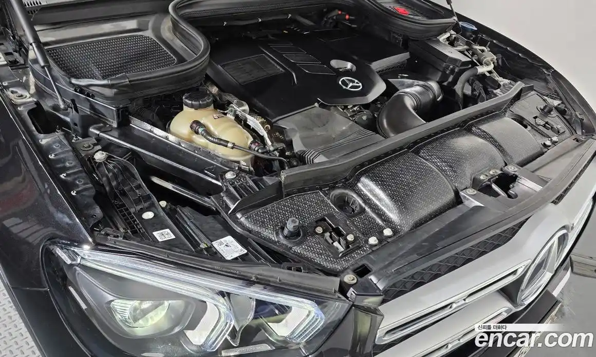 Mercedes-Benz GLE-Class 2019 1.9 Автомат в Москве № 195157, фото 11