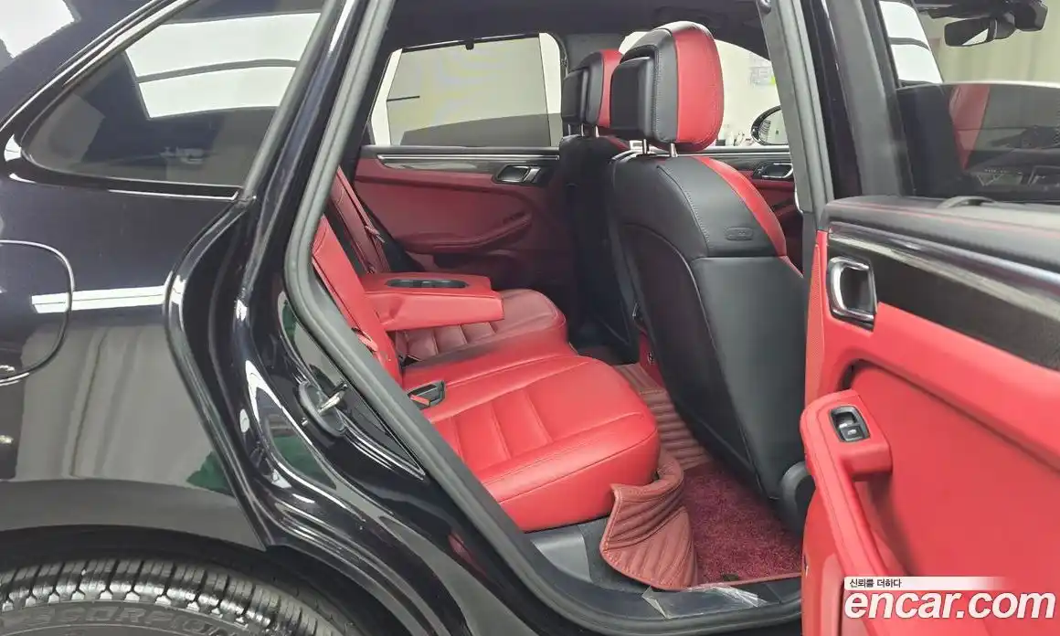 Porsche Macan 2023 2.9 Автомат в Москве № 197115, фото 6