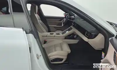 Porsche Taycan 2023 0.1 Автомат в Москве № 197403, миниатюра 11