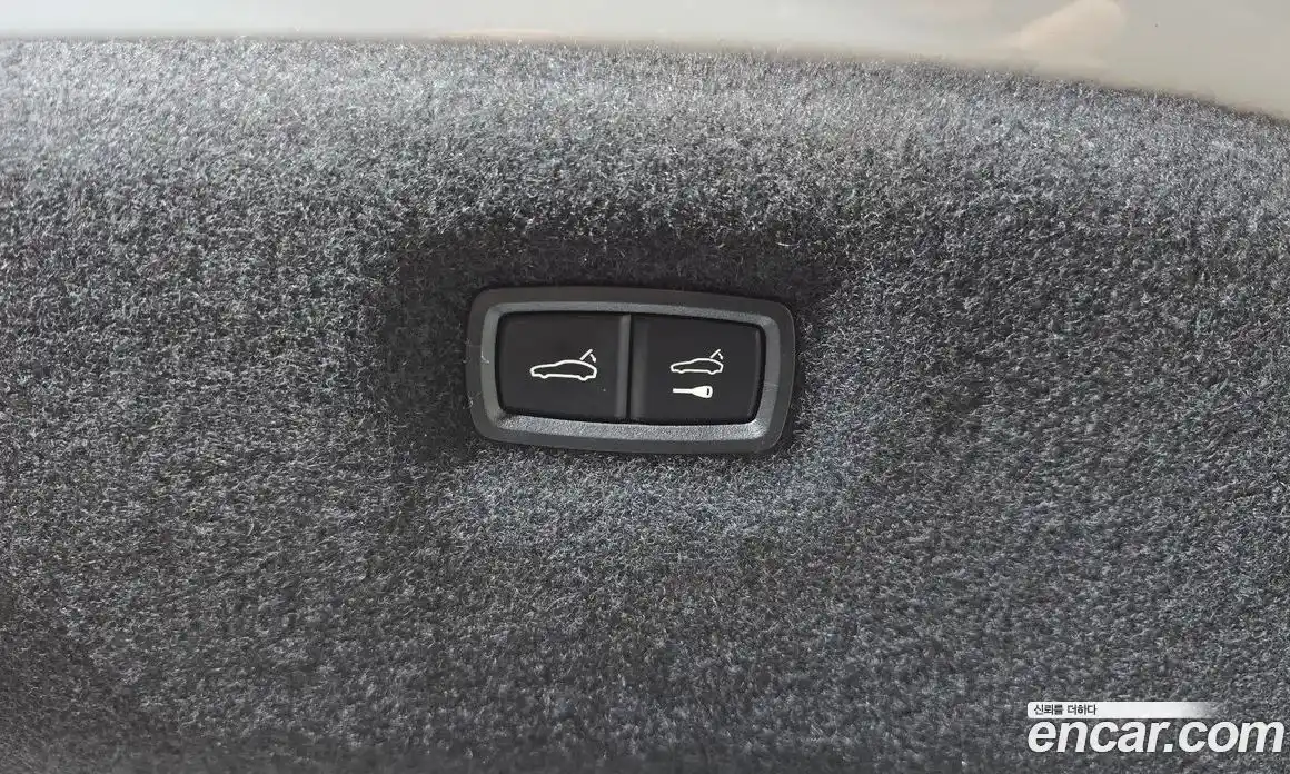 Porsche Taycan 2023 0.1 Автомат в Москве № 197403, фото 20