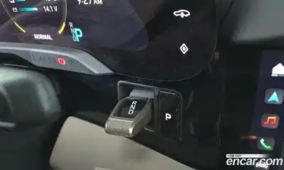 Porsche Taycan 2023 0.1 Автомат в Москве № 197403, миниатюра 9