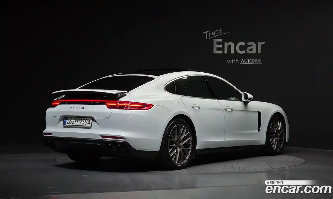 Porsche Panamera 2018 2.9 Автомат в Москве № 197445, фото 6