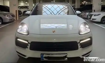 Porsche Cayenne, 2021