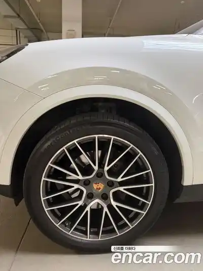 Porsche Cayenne 2021 3.0 Автомат в Москве № 197955, миниатюра 8