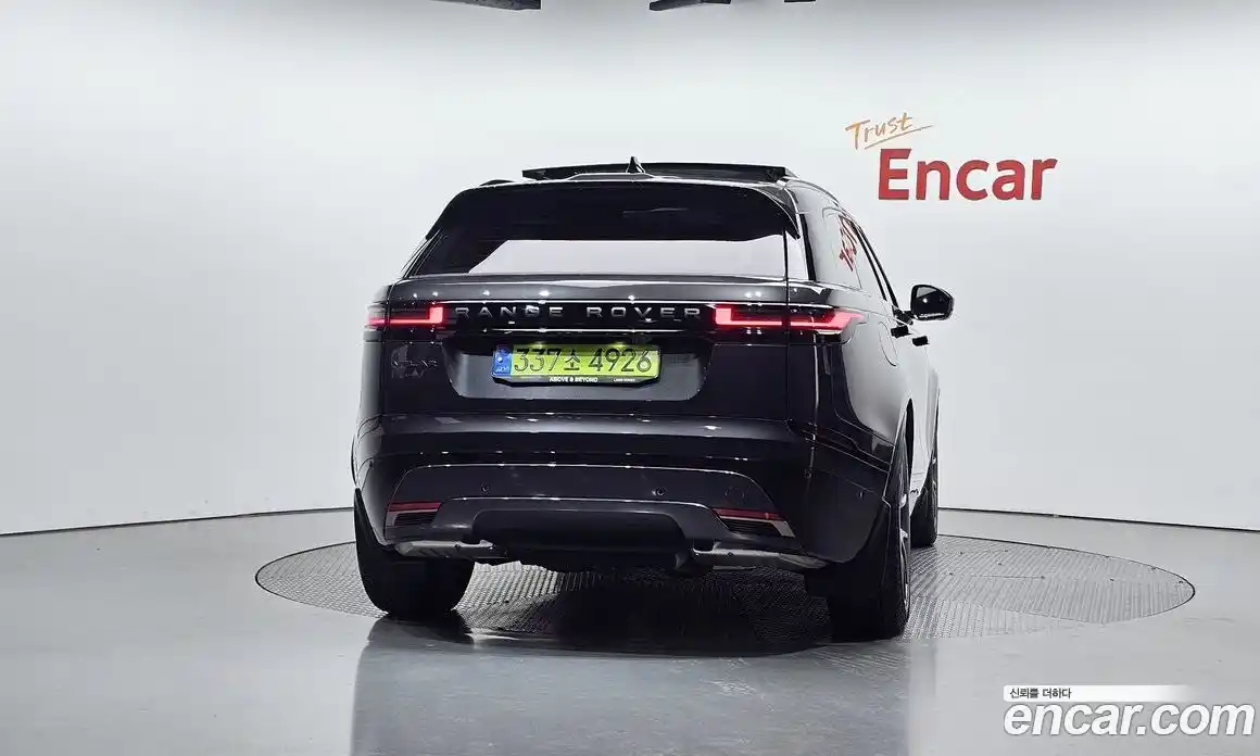 Land Rover Range-Rover Velar 2025 3.0 Автомат в Москве № 198096, фото 14