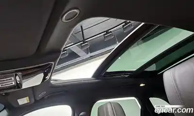 Land Rover Range-Rover Velar 2025 3.0 Автомат в Москве № 198096, миниатюра 5