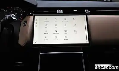 Land Rover Range-Rover Velar 2025 3.0 Автомат в Москве № 198096, миниатюра 7