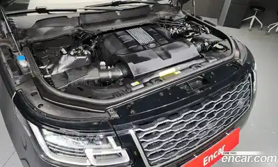Land Rover Range-Rover 2019 5.0 Автомат в Москве № 198182, миниатюра 11