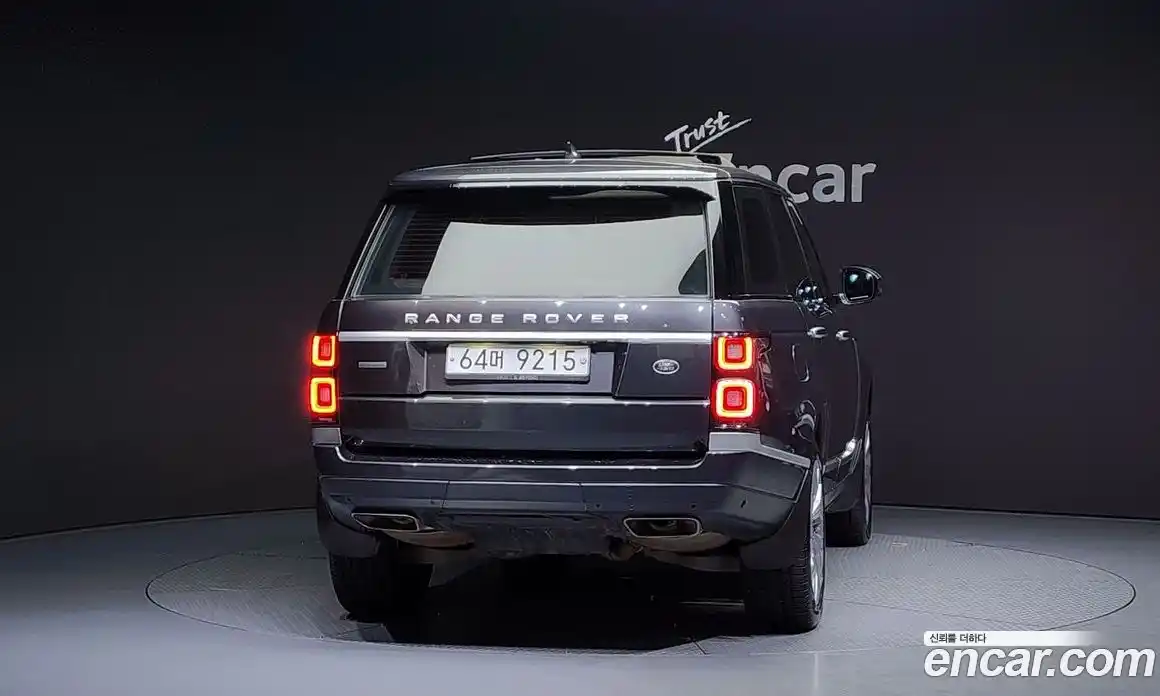 Land Rover Range-Rover 2019 5.0 Автомат в Москве № 198182, фото 4