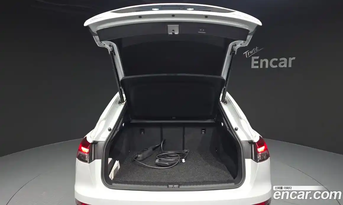 Audi Q4 e-tron 2022 0.2 Автомат в Москве № 200386, фото 19