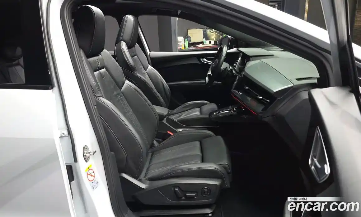 Audi Q4 e-tron 2022 0.2 Автомат в Москве № 200386, фото 6