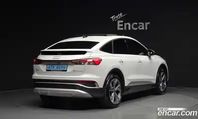 Audi Q4 e-tron 2022 0.2 Автомат в Москве № 200386, миниатюра 10