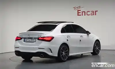 Mercedes-Benz A-Class 2024 2.0 Автомат в Москве № 202264, миниатюра 3