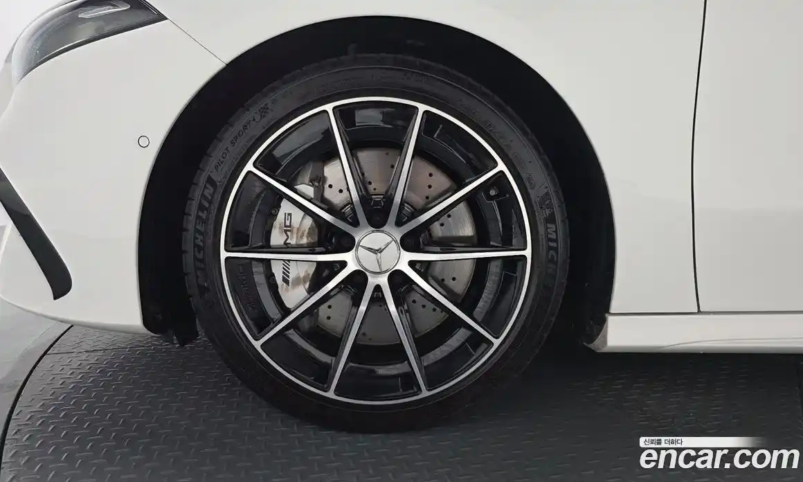 Mercedes-Benz A-Class 2024 2.0 Автомат в Москве № 202264, фото 7