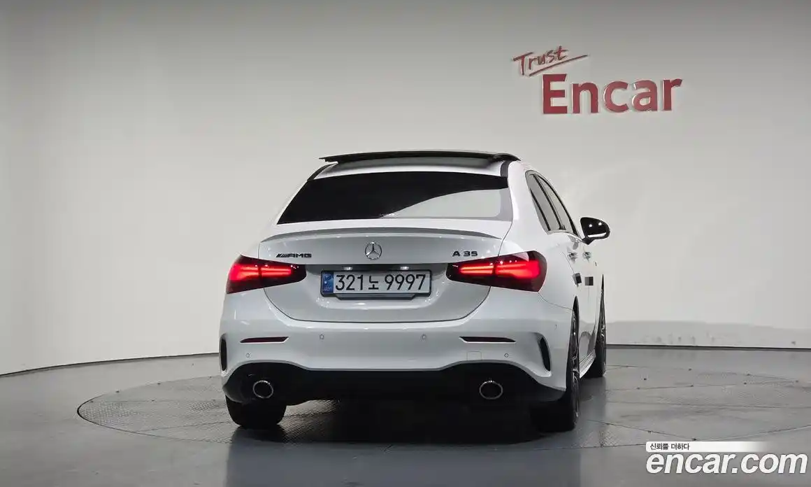 Mercedes-Benz A-Class 2024 2.0 Автомат в Москве № 202264, фото 9