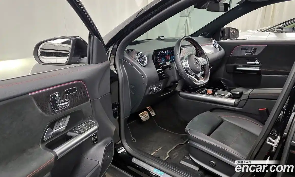 Mercedes-Benz EQA 2024 0.2 Автомат в Москве № 206263, фото 13