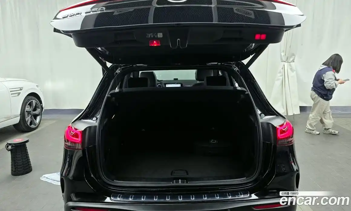 Mercedes-Benz EQA 2024 0.2 Автомат в Москве № 206263, фото 16