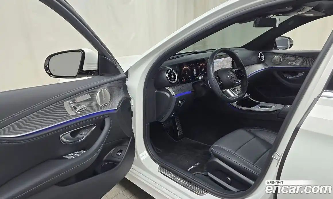 Mercedes-Benz E-Class 2022 2.0 Автомат в Москве № 207461, фото 14