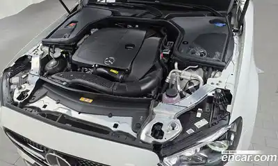 Mercedes-Benz E-Class 2022 2.0 Автомат в Москве № 207461, миниатюра 6