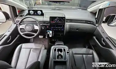 Hyundai Staria 2023 2.2 Автомат в Москве № 210780, миниатюра 3