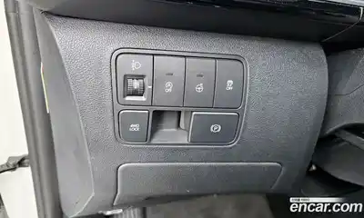 Hyundai Staria 2023 2.2 Автомат в Москве № 210780, миниатюра 10