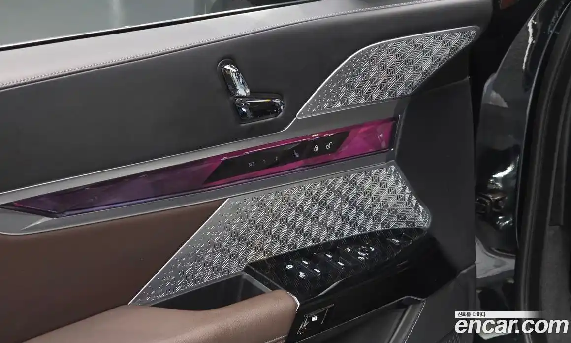 BMW i7 2023 0.3 Автомат в Москве № 210912, фото 3