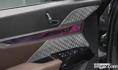 BMW i7 2023 0.3 Автомат в Москве № 210912, миниатюра 3