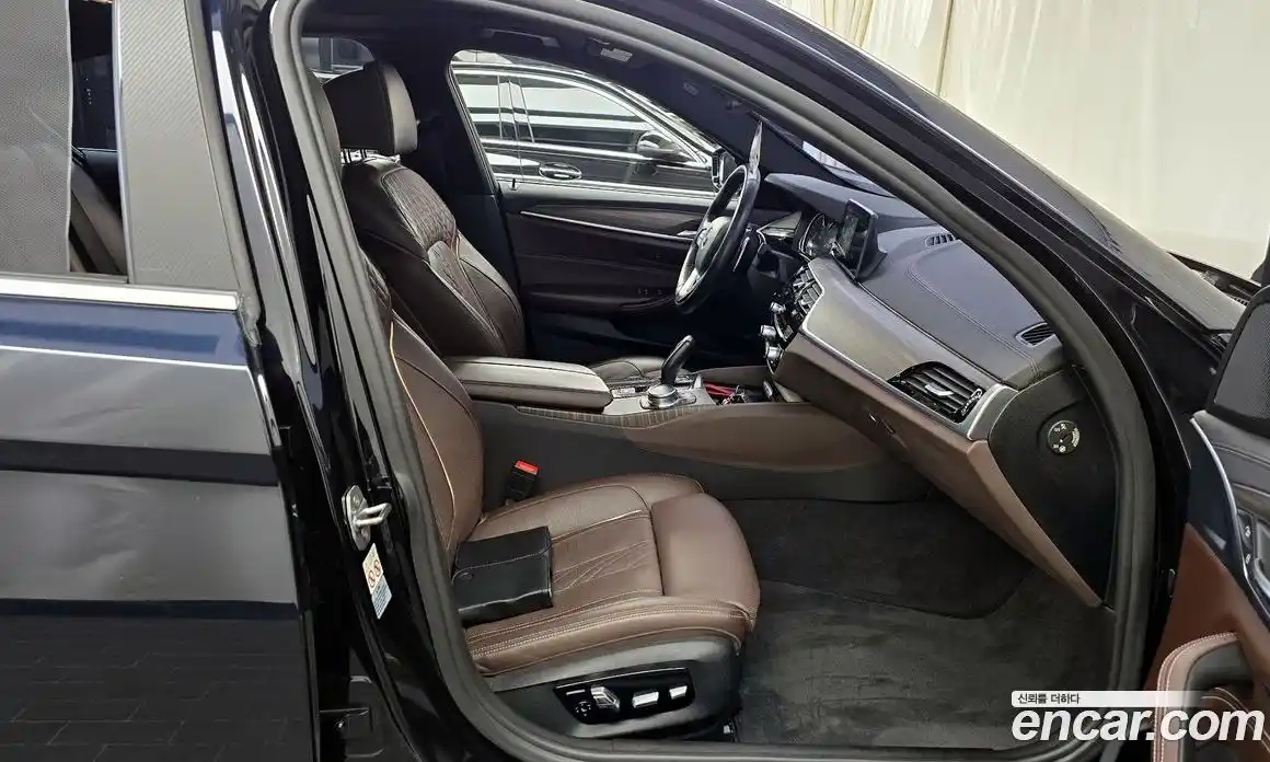 BMW 5-Series 2018 2.0 Автомат в Москве № 211380, фото 11