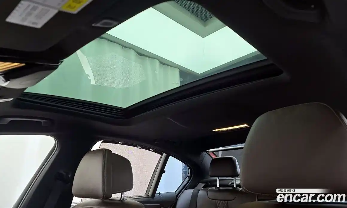 BMW 5-Series 2018 2.0 Автомат в Москве № 211380, фото 17