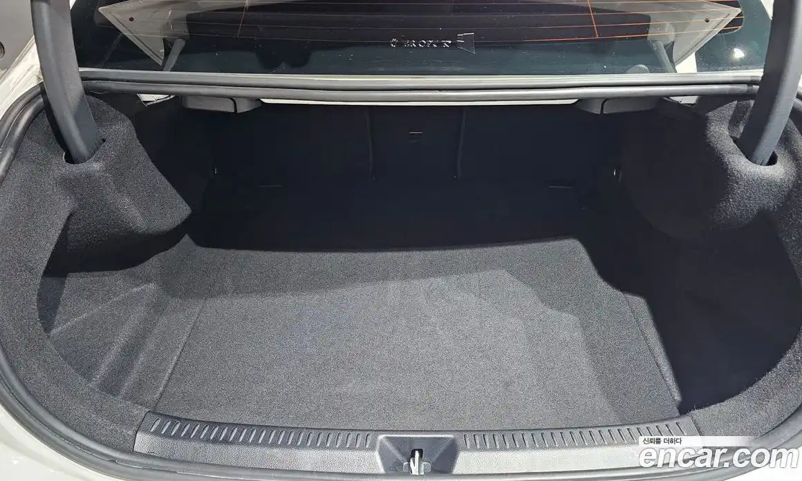 Mercedes-Benz A-Class 2021 1.9 Автомат в Москве № 211941, фото 20