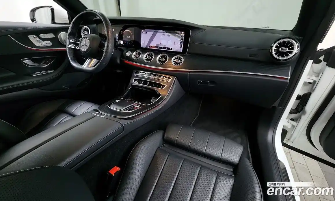 Mercedes-Benz E-Class 2022 2.0 Автомат в Москве № 212045, фото 4